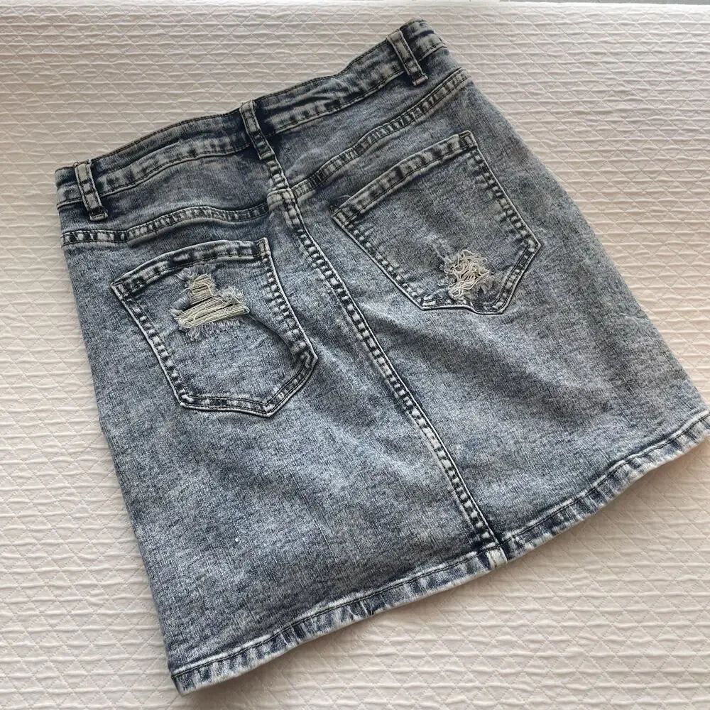 White Birch 90s Style Streetwear Grunge Y2K Mini Skirt Acid Wash Edgy Size Small